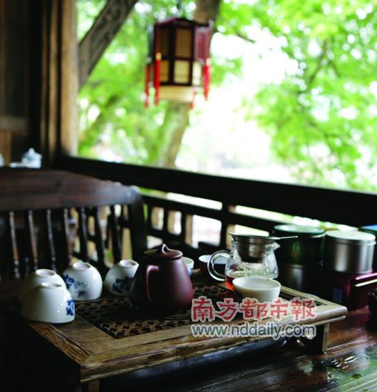 山中清涼，正適合避暑