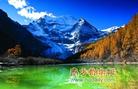 去遠(yuǎn)方，尋找書(shū)中的美景